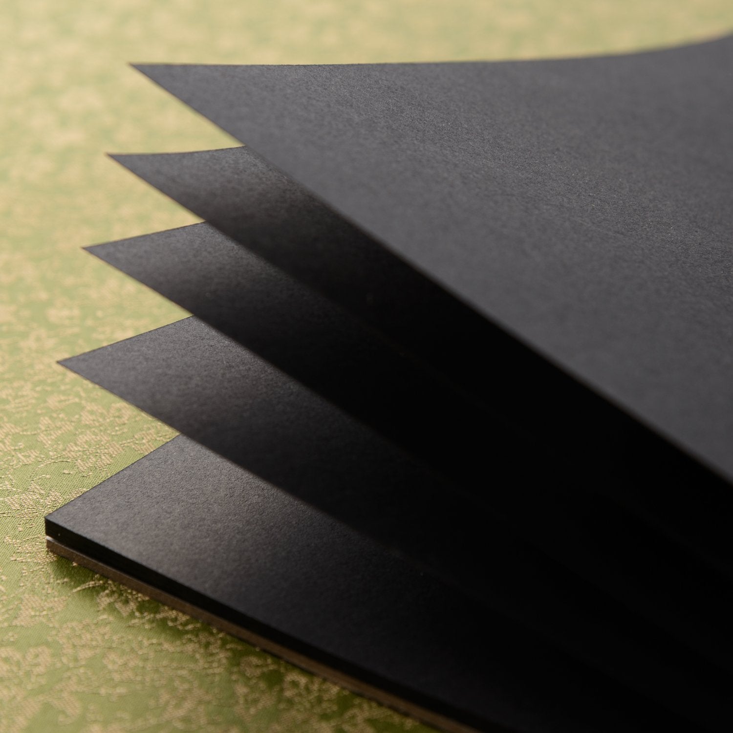 Derwent Academy Black Paper Pad 20 Sheets - A3 Portrait